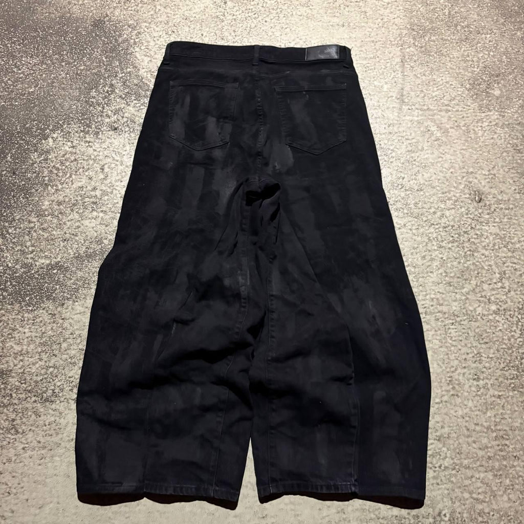 Ręcznie robione czarne jeansy dzwony w kamuflażu: spodnie gotyckie w stylu grunge z 2000 roku