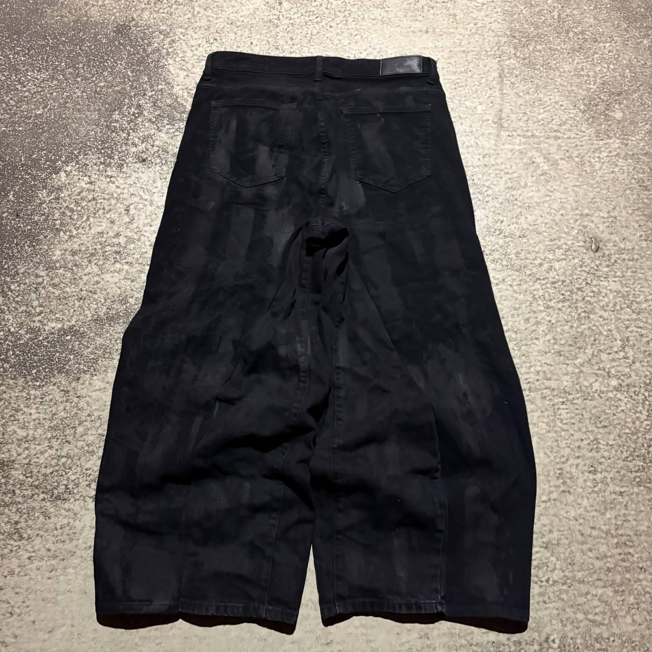 Ręcznie robione czarne jeansy dzwony w kamuflażu: spodnie gotyckie w stylu grunge z 2000 roku