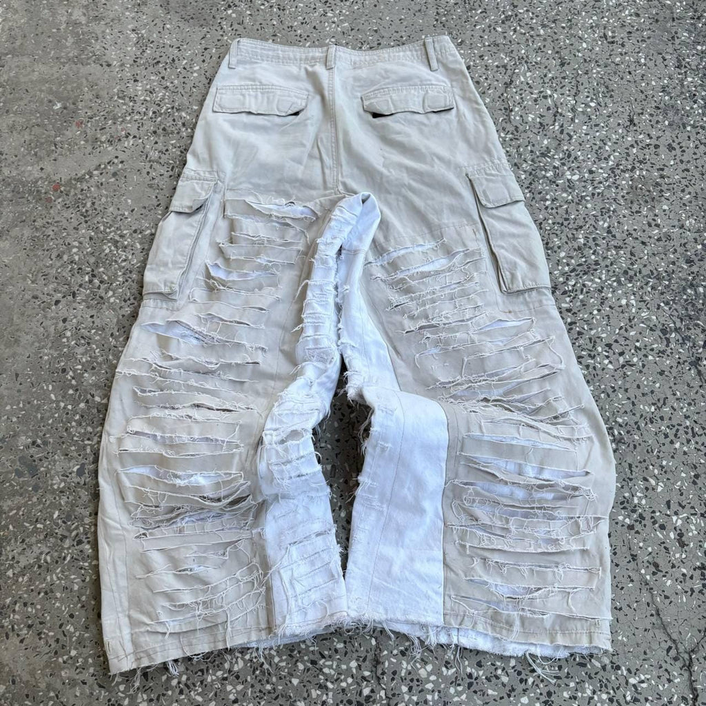 Ręcznie robione białe jeansy z szerokimi nogawkami – Y2K Goth Alt Streetwear