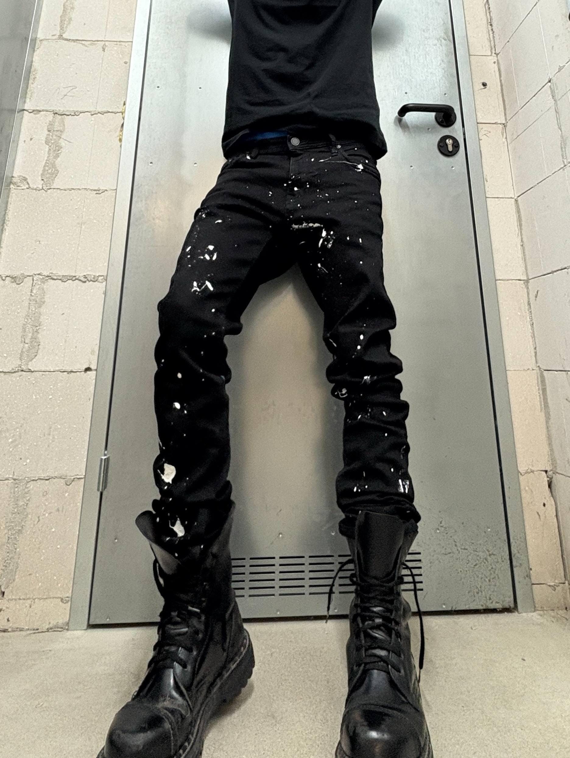 Ręcznie malowane czarne obcisłe spodnie: Gotycki styl Y2K Alt Streetwear