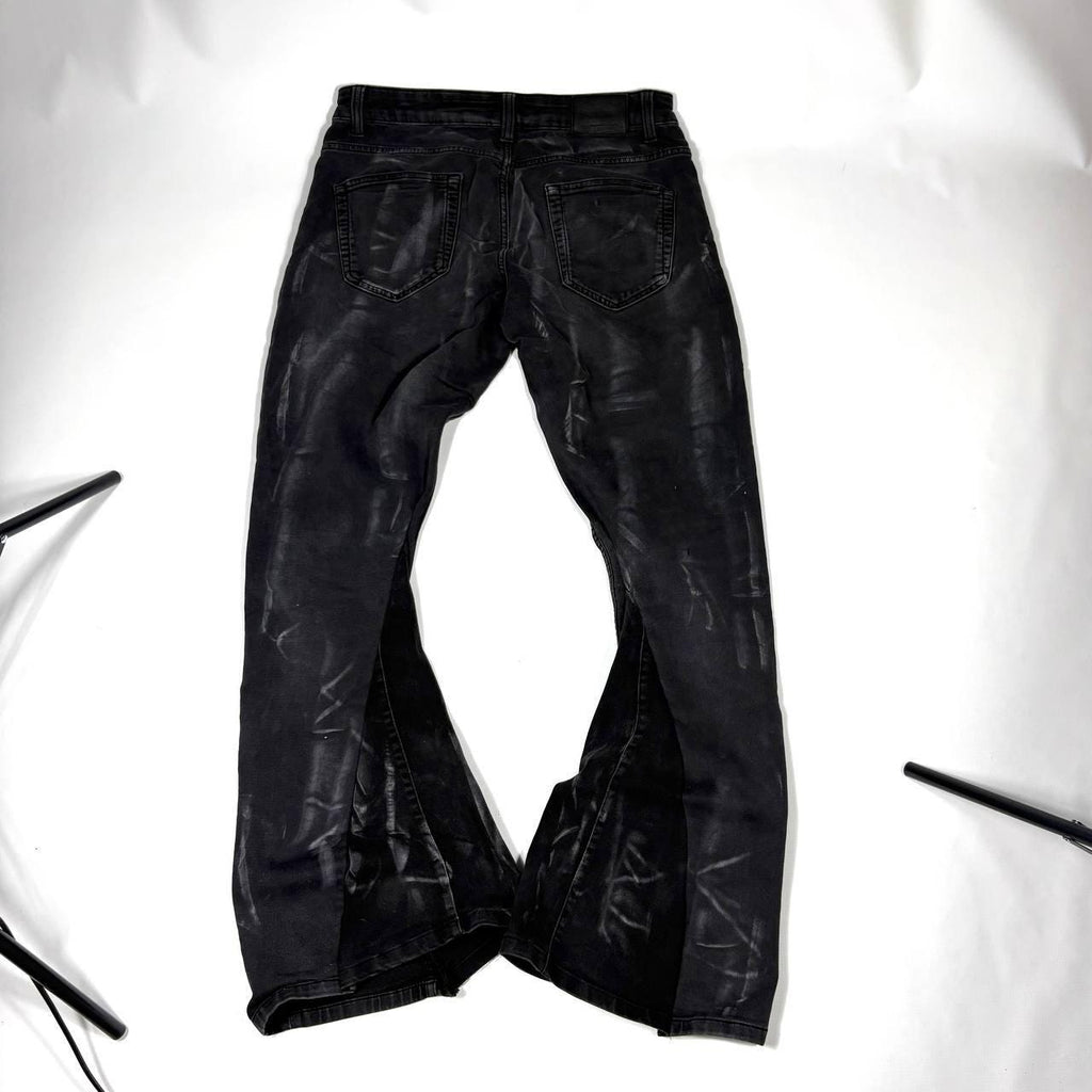 Ręcznie robione czarne dzwony: przetworzony gotycki punk alternatywny streetwear