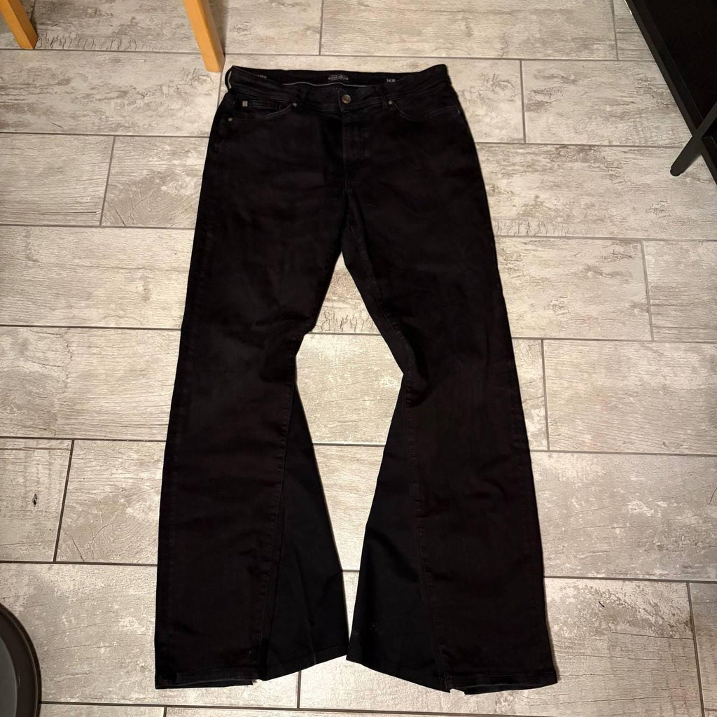 Ręcznie robione czarne rozszerzane dżinsy: Y2K Goth Punk Grunge