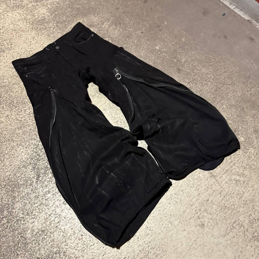 Ręcznie robione czarne, szerokie dżinsy punkowe – gotyckie, workowate, metalowa alternatywa Y2K