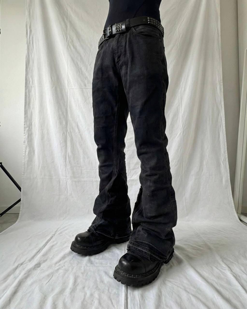 czarne rozszerzane dżinsy Ręcznie robione: Y2K Goth Punk Grunge