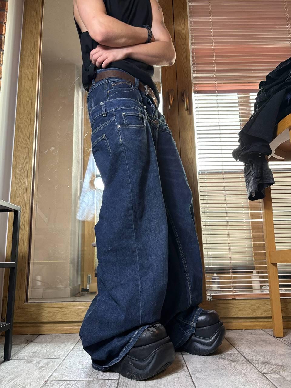 Ręcznie robione jeansy z szerokimi nogawkami: Y2K Goth Grunge Alt Streetwear