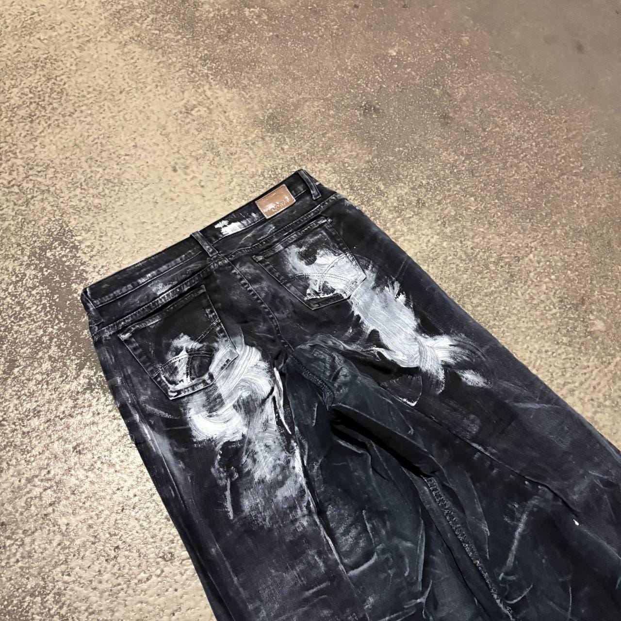 Ręcznie robione czarne, luźne jeansy – Y2K Goth Grunge Alt Streetwear