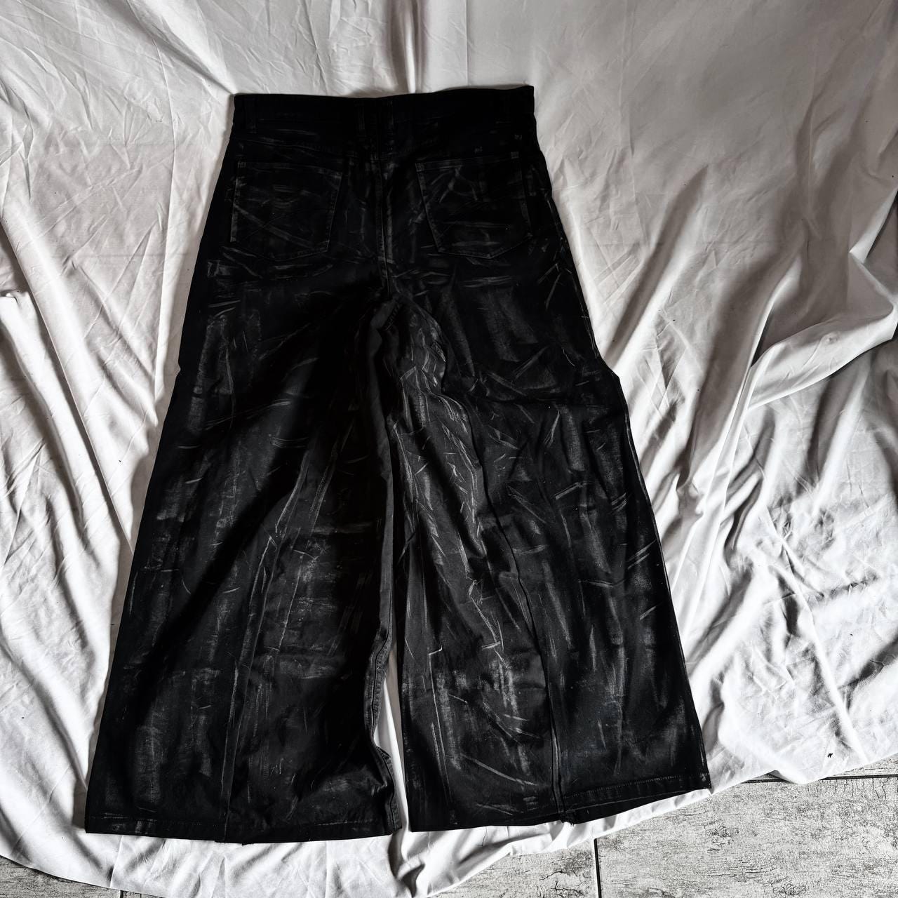 Ręcznie robione jeansy z szerokimi nogawkami i nadrukiem cybernetycznym: Goth Punk Grunge Streetwear