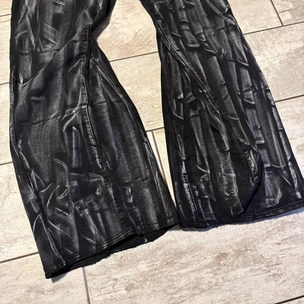 Spodnie z szerokimi nogawkami w kolorze czarnym, woskowanym – ręcznie robione, w stylu grunge Y2K, luźne, rozkloszowane dżinsy, alternatywa dla streetwearu