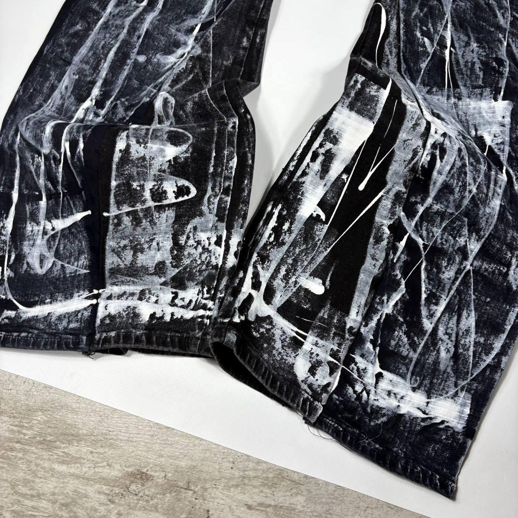 Ręcznie malowane rozszerzane jeansy: Y2K Goth Grunge Alt Streetwear