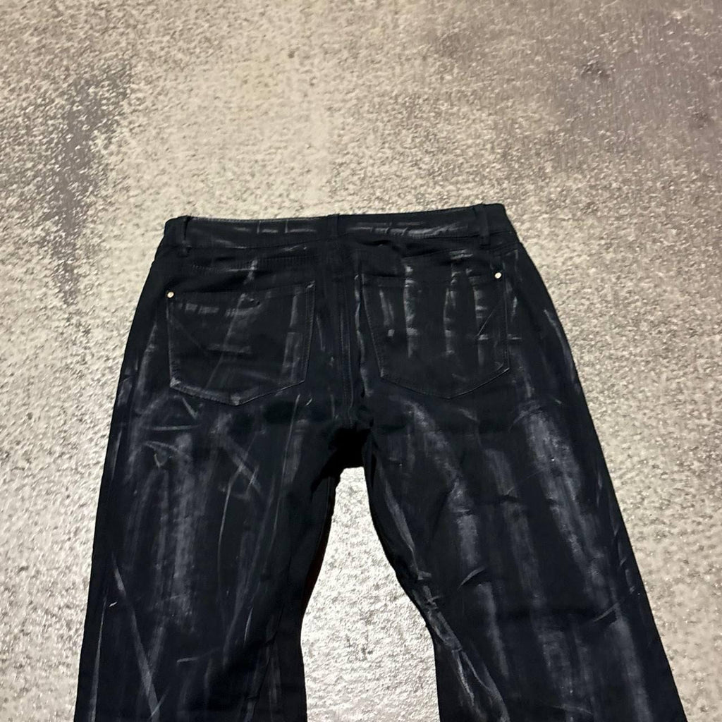 Ręcznie robione czarne woskowane rozszerzane jeansy: Streetwear w stylu grunge z epoki Y2K