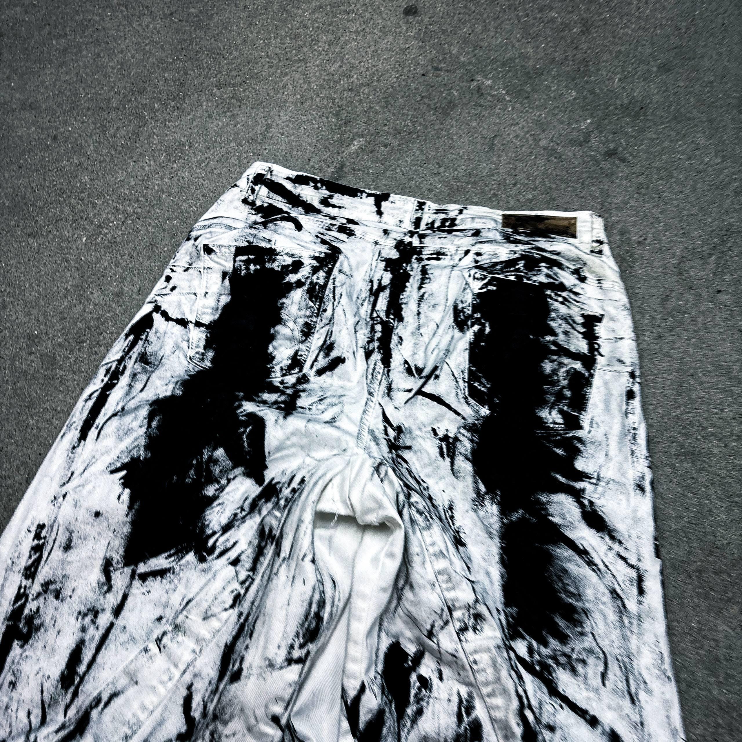 Białe jeansy z szerokimi nogawkami, ręcznie robione: Grunge Goth Y2K