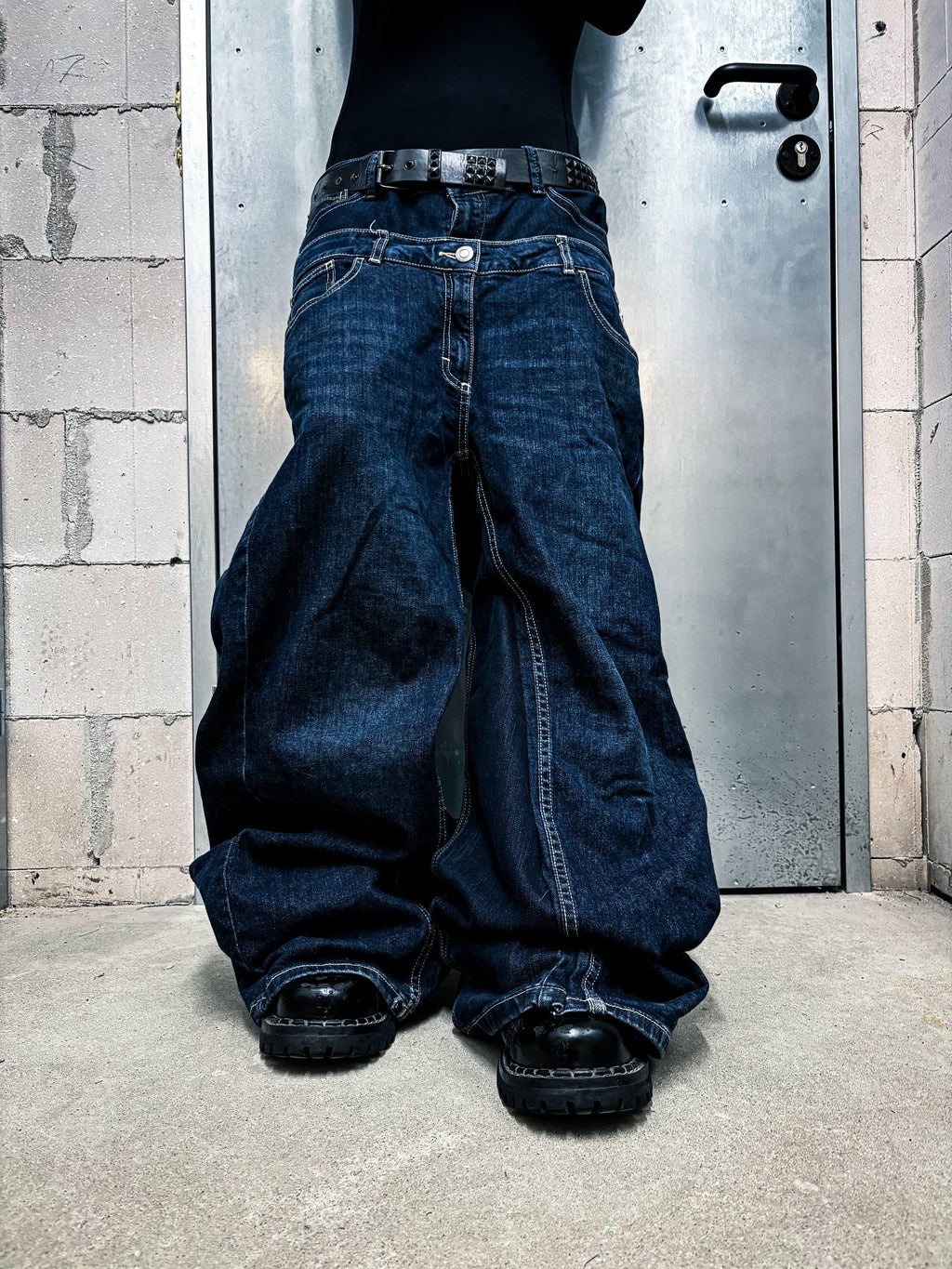 Niebieskie, szerokie, ręcznie robione jeansy: Y2K Goth Punk Alt Streetwear