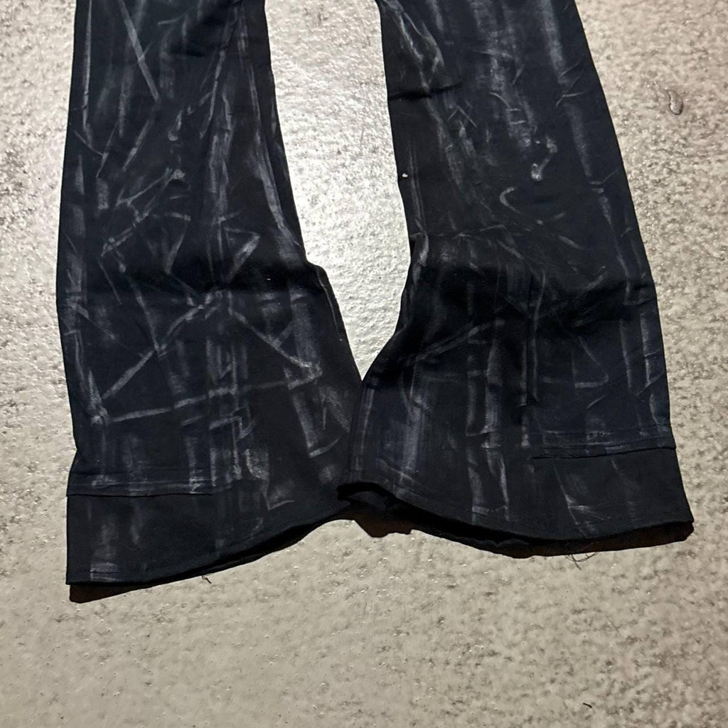 Ręcznie robione czarne woskowane rozszerzane jeansy: Streetwear w stylu grunge z epoki Y2K