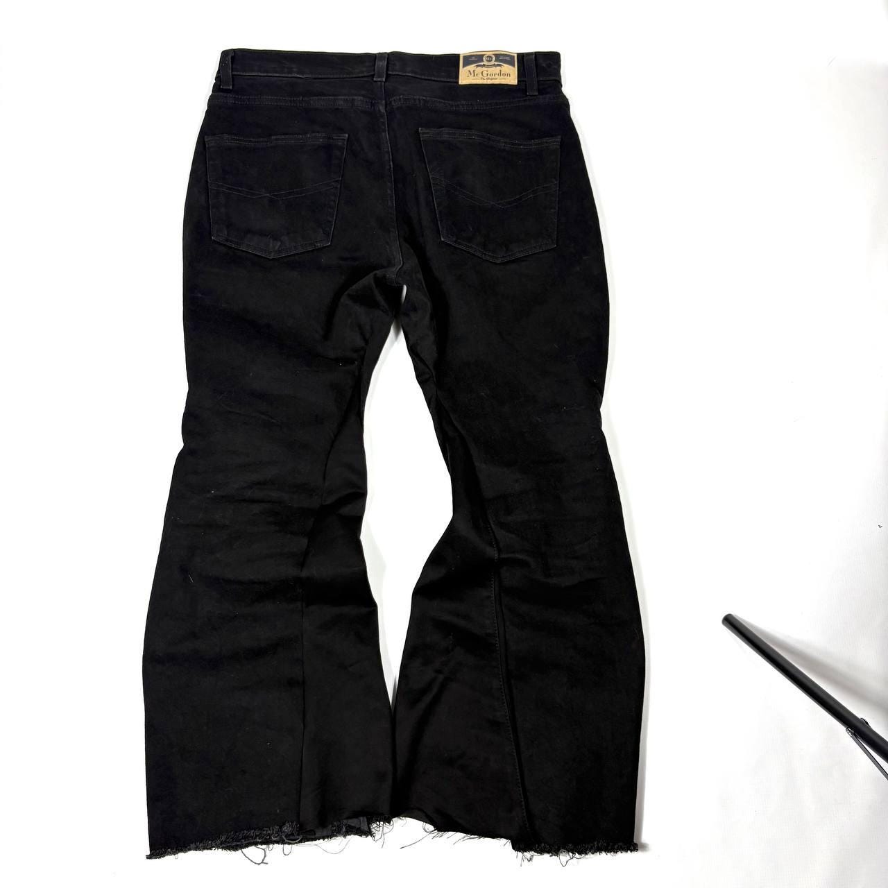 Ręcznie robione czarne dzwony jeansowe: Y2K Goth Punk Alt Streetwear